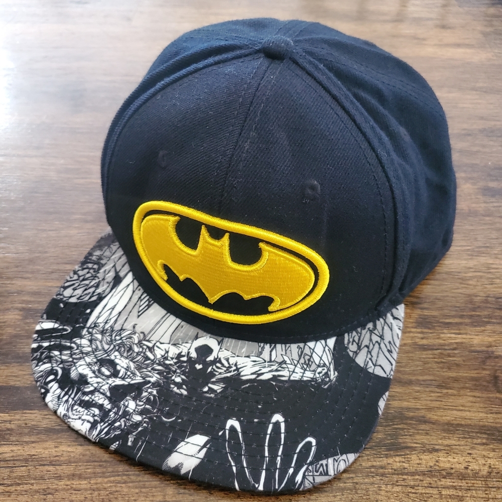DC Comics‎ Batman Baseball Style Snapback Cap/Hat, All Over Printed Brim